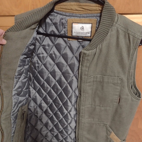 Water Repellent Outdoors Legendary Whitetails Men's Zip-Up Sweater Size Small - Picture 3 of 3